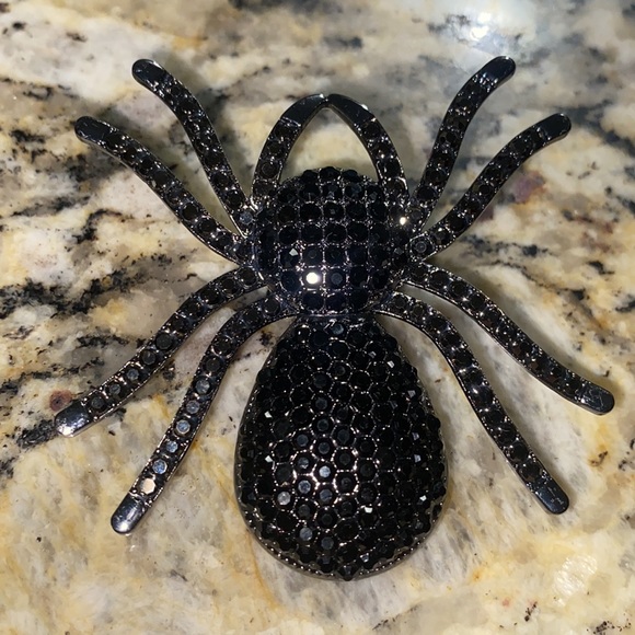 Black Rhinestone Spider Broche - Picture 2 of 3